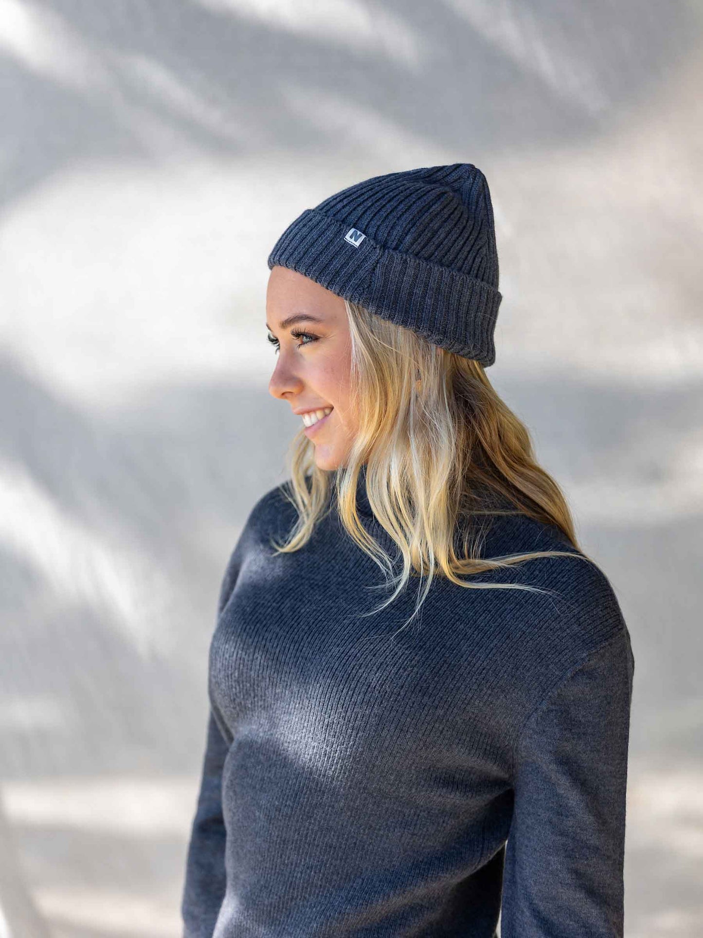 Women's Dory Beanie Charcoal